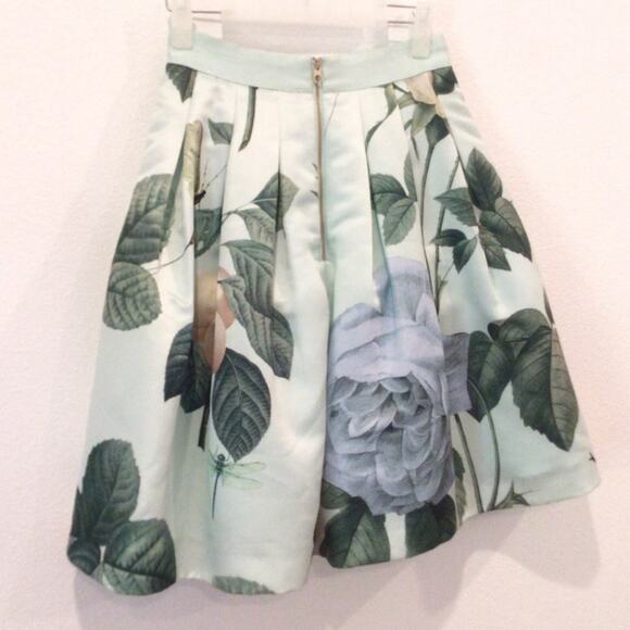TED BAKER Floral Print Full A-line Pleated Satin Skirt size ) - Picture 4 of 7